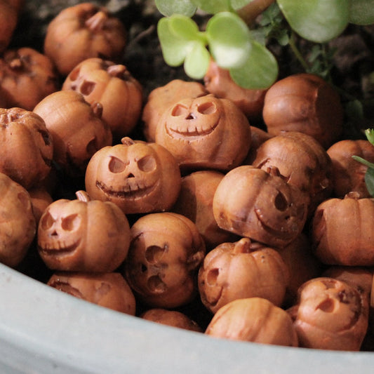 20 PCS Handcrafted Mini Ghost Face Pumpkin Decorations
