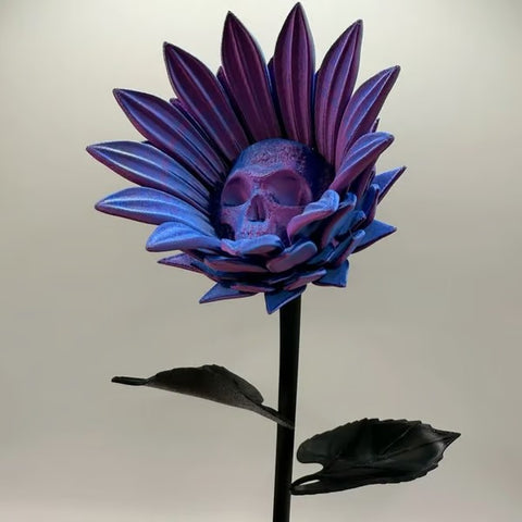 Forbidden Sunflower – Gothic Skull Bloom Decor