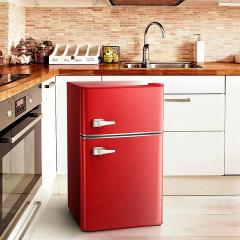 Compact Refrigerator with Freezer F6893