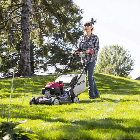 Honda 21-in Nexite Deck Self-Propelled Lawn Mower 锟斤拷 Versamow 4-in-1 System 锟斤拷 Hydrostatic Drive 锟斤拷 Electric Start 锟斤拷 GCV200 Engine with Roto-Stop