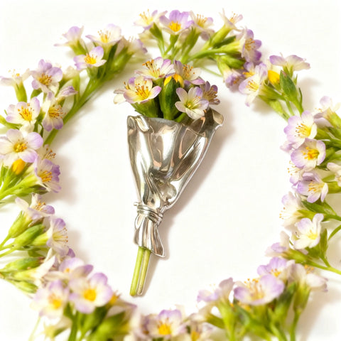 Artful Flower Bouquet Brooch