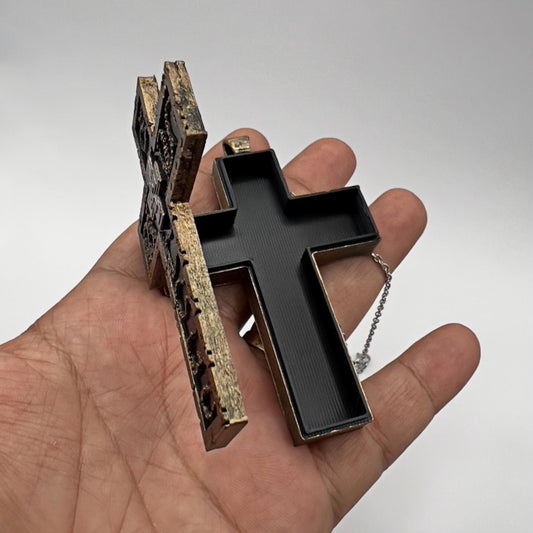 Squid Thanos 230 - Game Cross Necklace