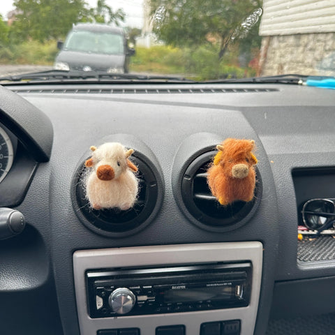 Needle Felted Highland Cow Air Vent Clip
