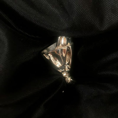 Artful Flower Bouquet Brooch